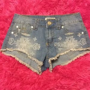 Harmony + Havoc shorts